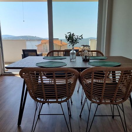 Sea View Apartment Rogoznica  Buitenkant foto