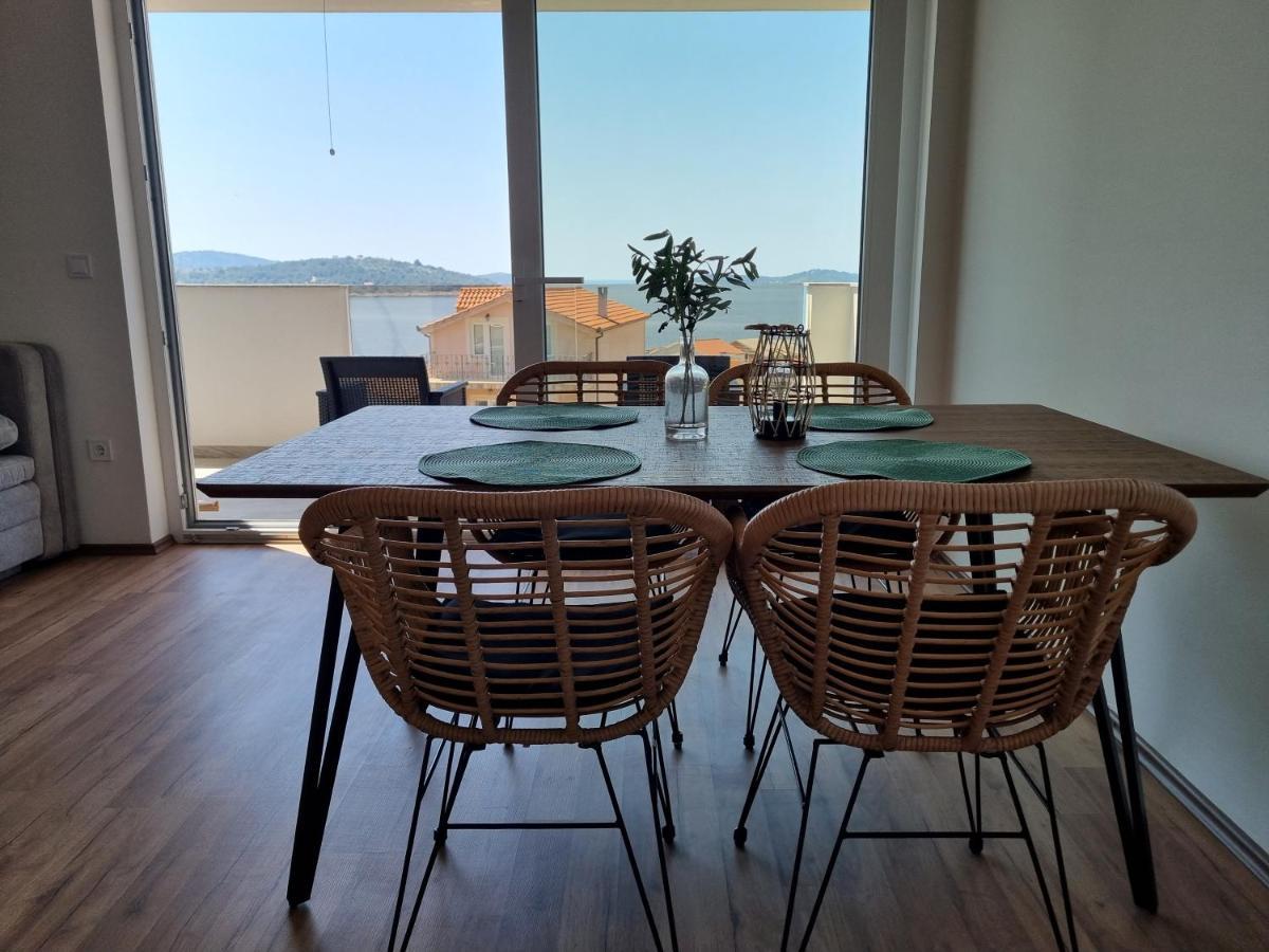 Sea View Apartment Rogoznica  Buitenkant foto