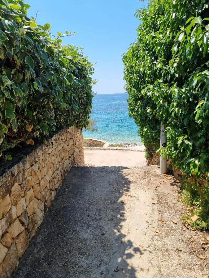 Sea View Apartment Rogoznica  Buitenkant foto